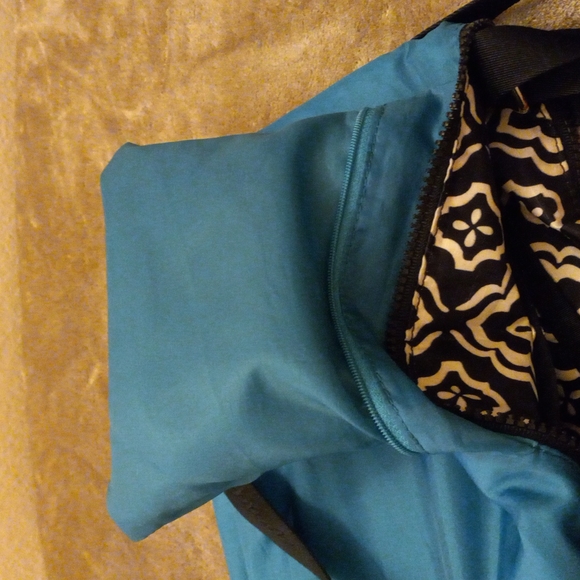 Brighton Crossbody - Picture 9 of 12